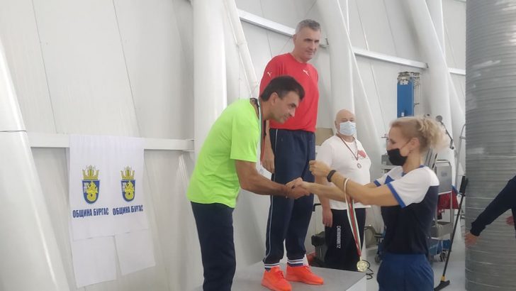 Три медала за плувците ни от турнира в Бургас
